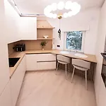 Wabi Sabi Nest Apartment *