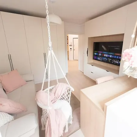 Wabi Sabi Nest Апартаменти *