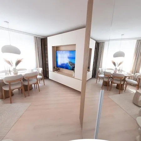 Wabi Sabi Nest Apartment *